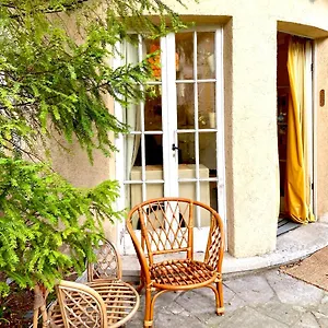 https://little-escape-im-jugendstil-poolhaus.com-bavaria.com