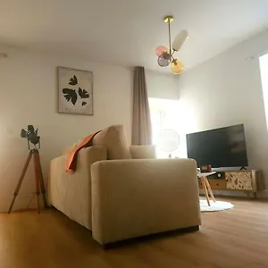 la-tour-logement-cosy-au-calme.hotels-rhonealpes.com/