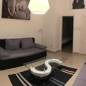 https://the-urban-jungle-by-gozsdu.inbudapesthotels.com